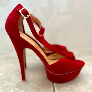 New without tags. Shoes have never been worn outside. Make me an offer!